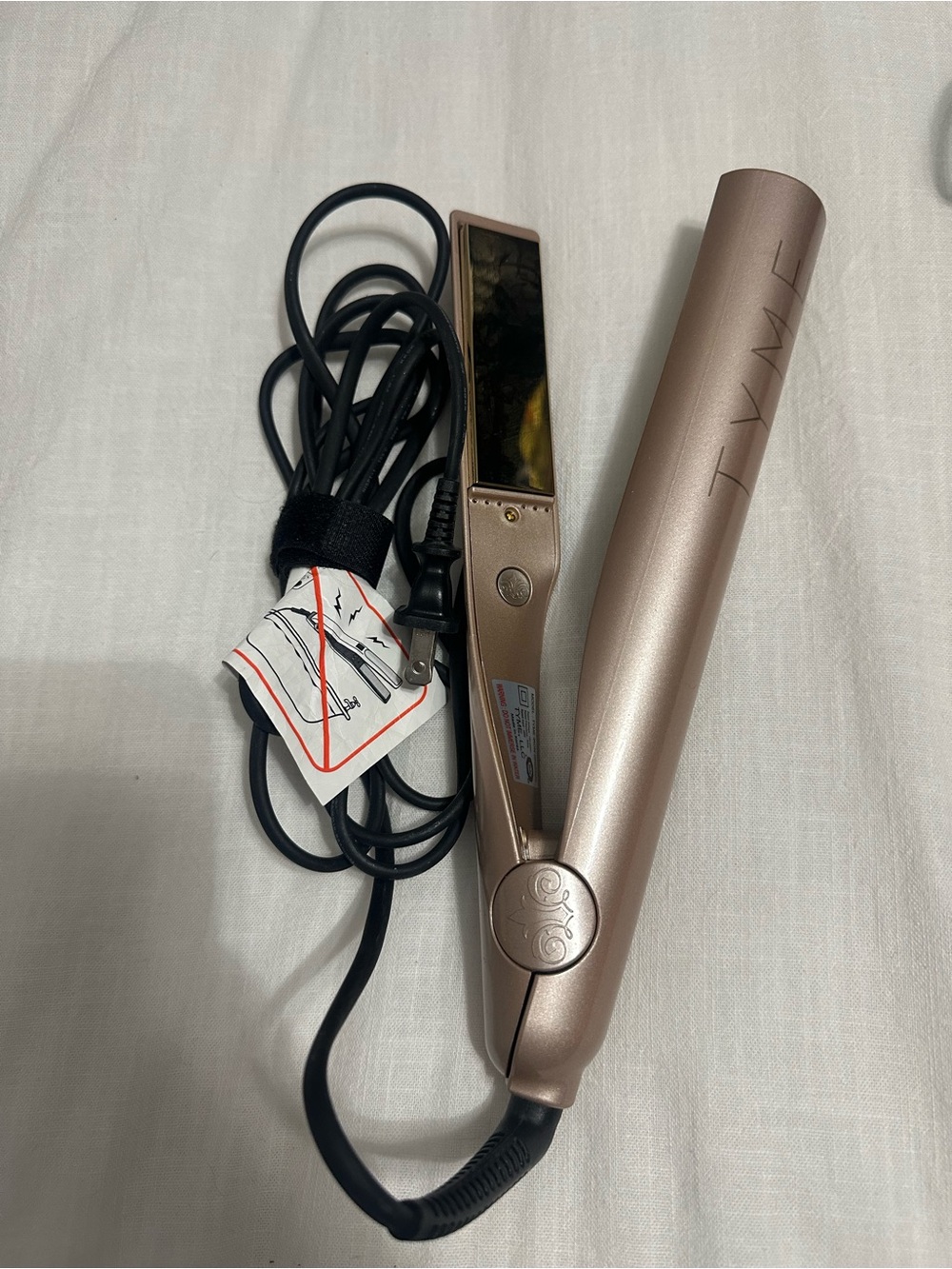 TYME Hair Straightener in Rose Gold and Black